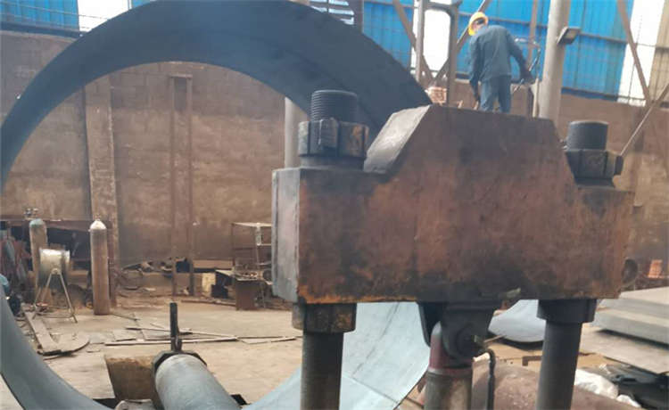 1000-16mm鋼管樁,來(lái)賓1820-12mm螺旋鋼管,KY2021原漿型環(huán)氧重防腐螺旋管,800鎖扣鋼管樁廠家