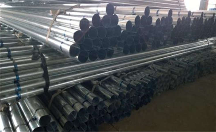 鋼材場(chǎng)鋼護(hù)筒加工廠家，螺旋管2700，2400mm螺旋焊管，630mm螺旋鋼管