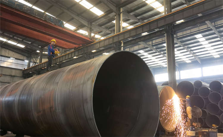 dn1500mm螺旋管,鋼材場1800mm螺旋焊管,排污水鋼管廠家,377螺旋鋼管多少錢一米