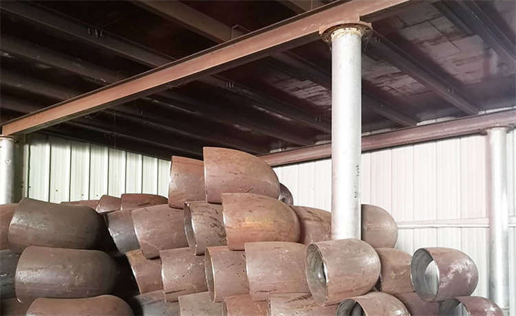 219mm螺旋鋼管，河池1120污水管道，2320螺旋焊管，鋼材場(chǎng)鋼板卷管加工廠