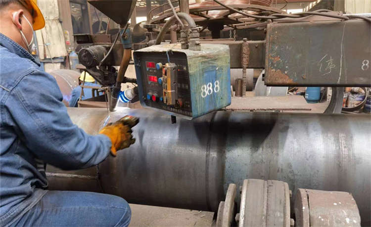 1920-12mm螺旋管,百色1420-8mm螺旋焊管,1000-20厚鋼立柱加工廠家,自來水螺旋管廠家