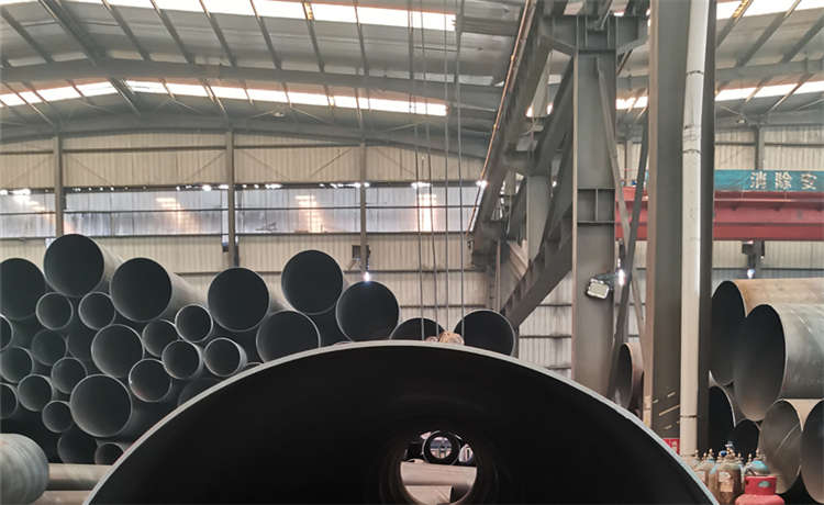 鋼材場2820mm螺旋焊管,dn2500mm螺旋管,直縫鋼管廠家,鍍鋅槽鋼